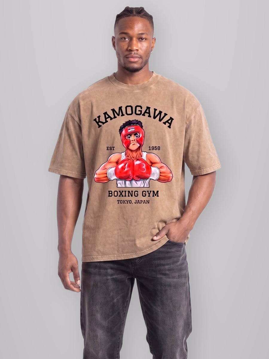 Boxer Vintage Oversize Tee worn by model