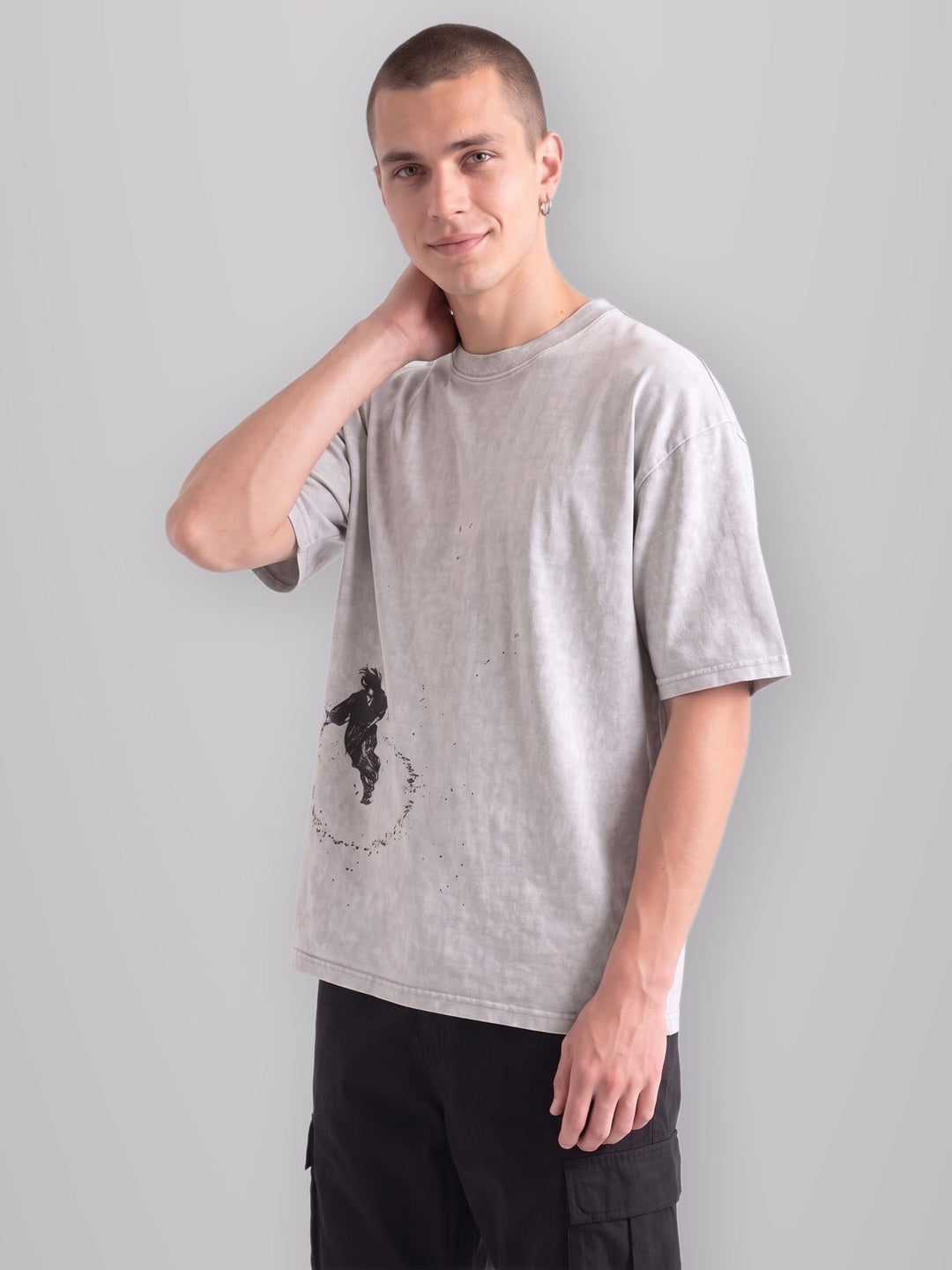 Solo Samurai Oversize Vintage Tee worn by model
