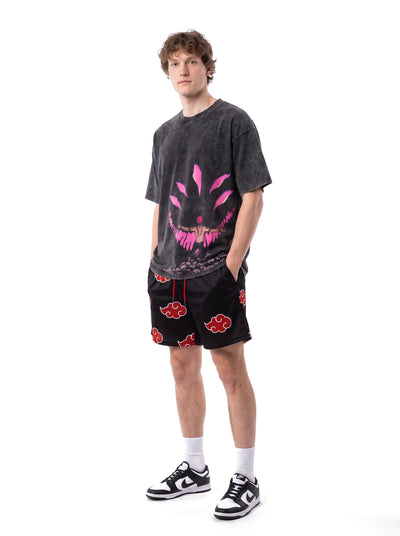 Kai, 180 cm, wearing the oversize tee